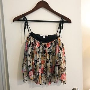 Elizabeth & James Top